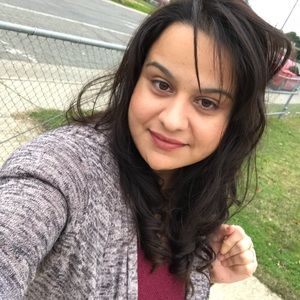 Meet your Posher, Ana